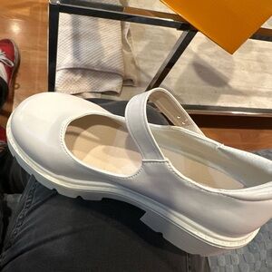 Elegant White Mary Jane Shoes